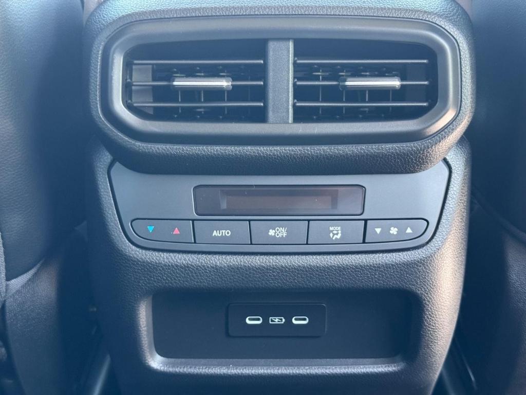 used 2025 Honda Pilot car, priced at $46,499