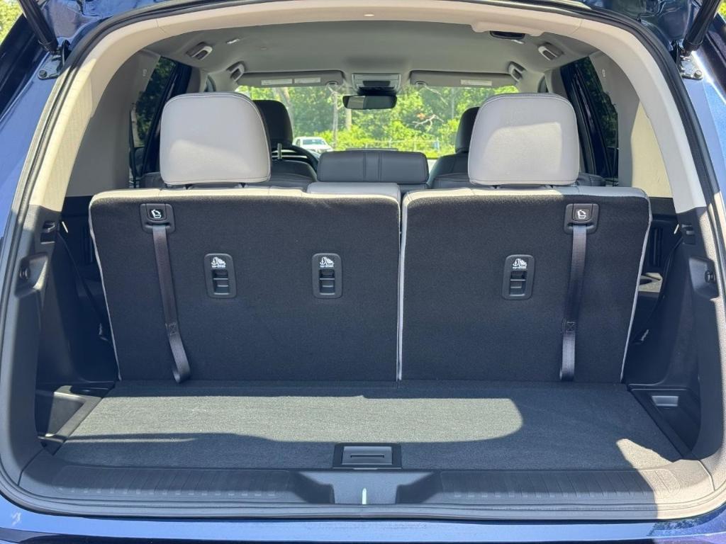 used 2025 Honda Pilot car, priced at $46,499