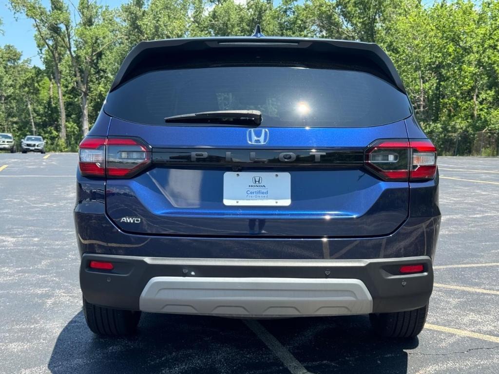 used 2025 Honda Pilot car, priced at $46,499