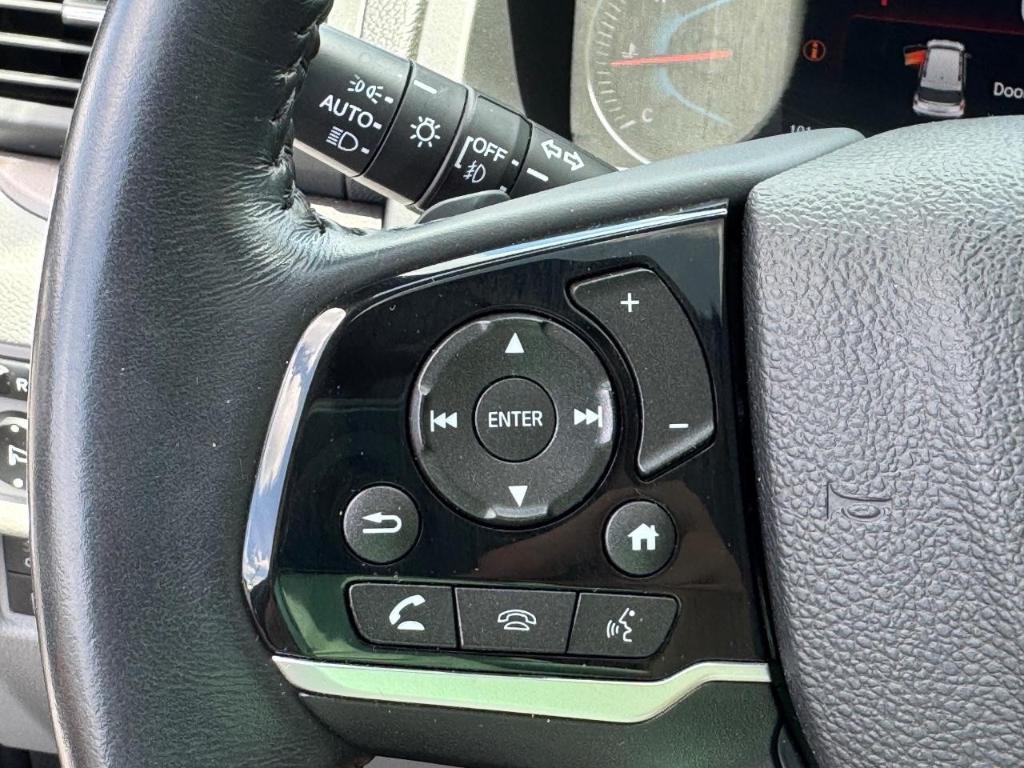 used 2021 Honda Pilot car, priced at $31,999
