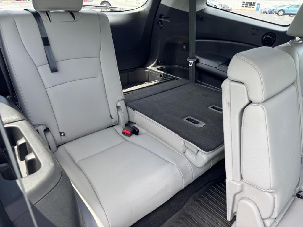 used 2021 Honda Pilot car, priced at $31,999