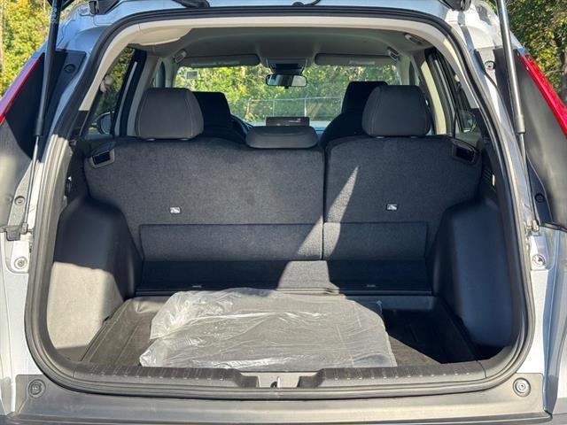used 2025 Honda CR-V car, priced at $30,958