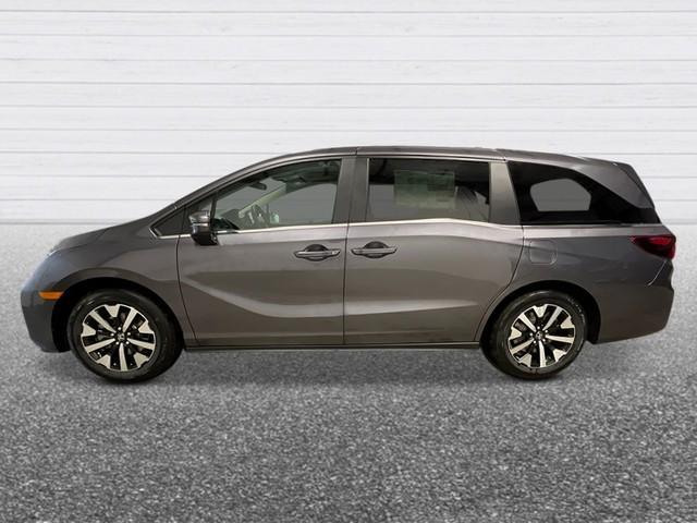 new 2026 Honda Odyssey car, priced at $44,290