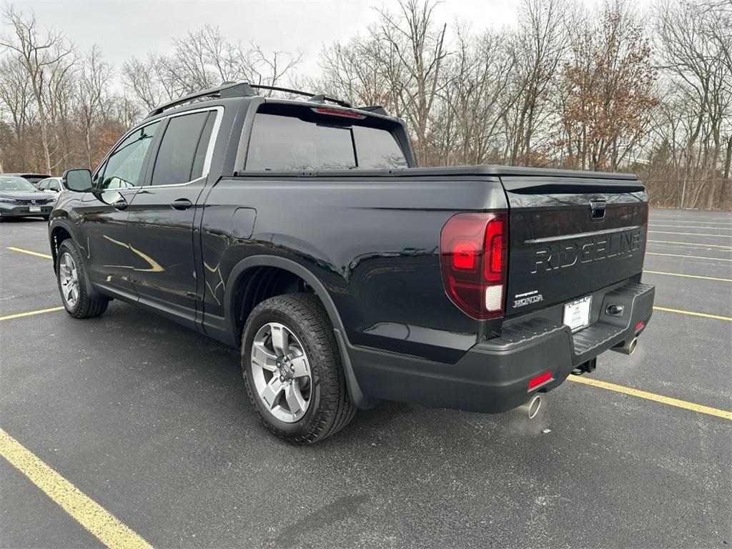 used 2025 Honda Ridgeline car, priced at $45,999