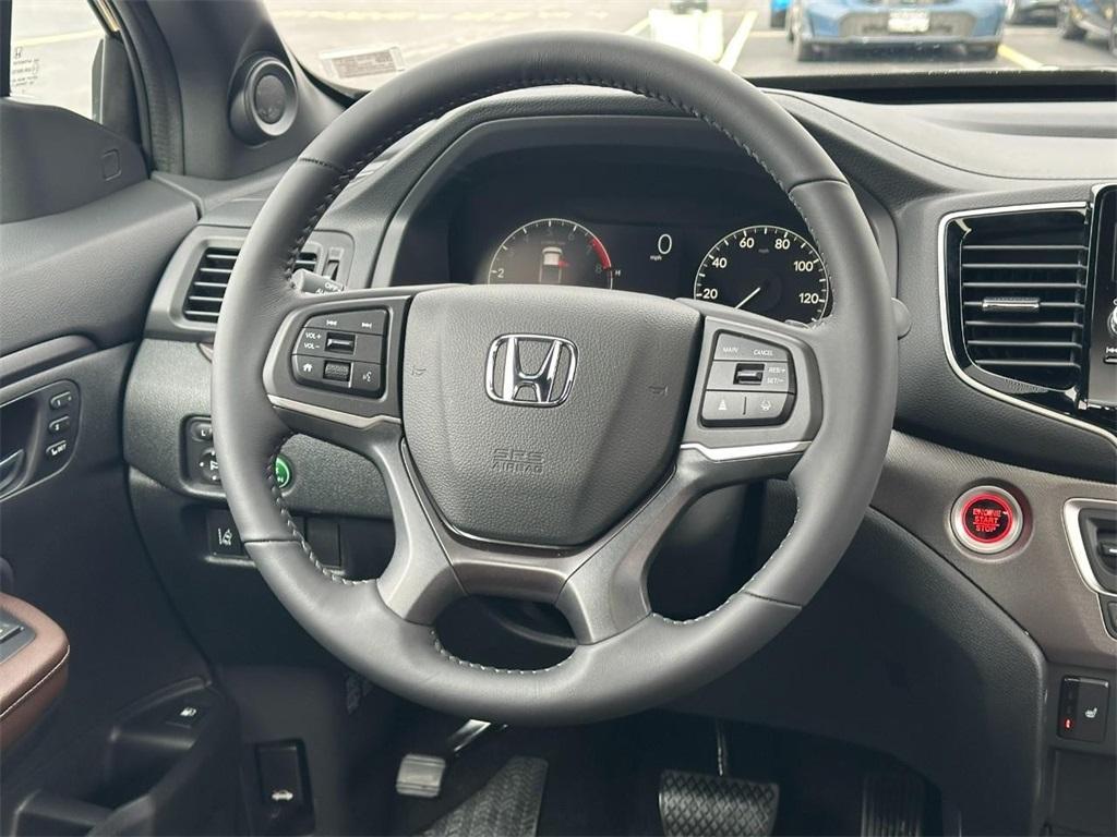 used 2025 Honda Ridgeline car, priced at $45,999