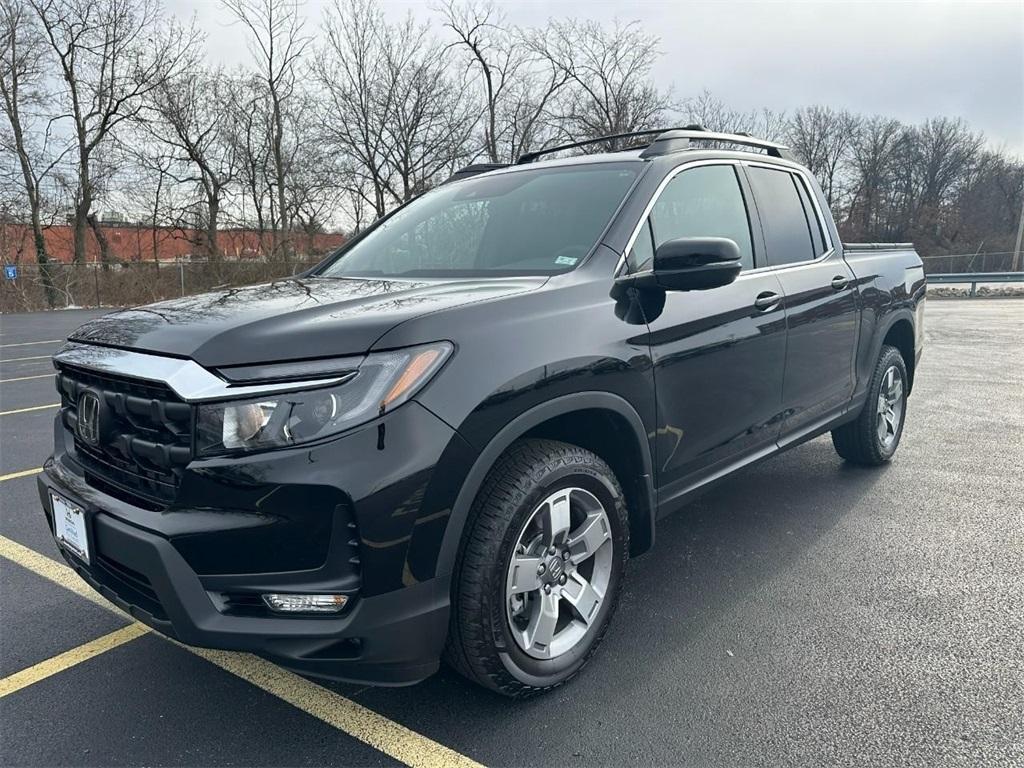 used 2025 Honda Ridgeline car, priced at $45,999