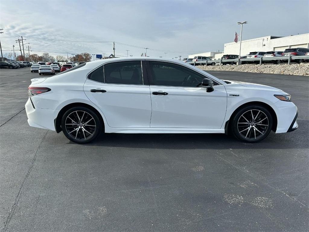 used 2022 Toyota Camry Hybrid car, priced at $27,501