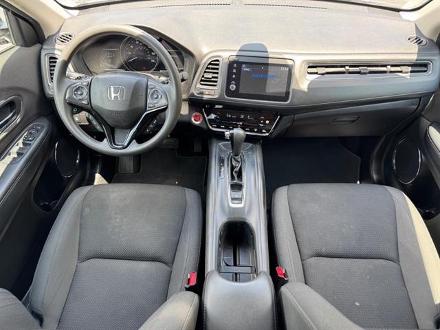 used 2022 Honda HR-V car, priced at $20,999