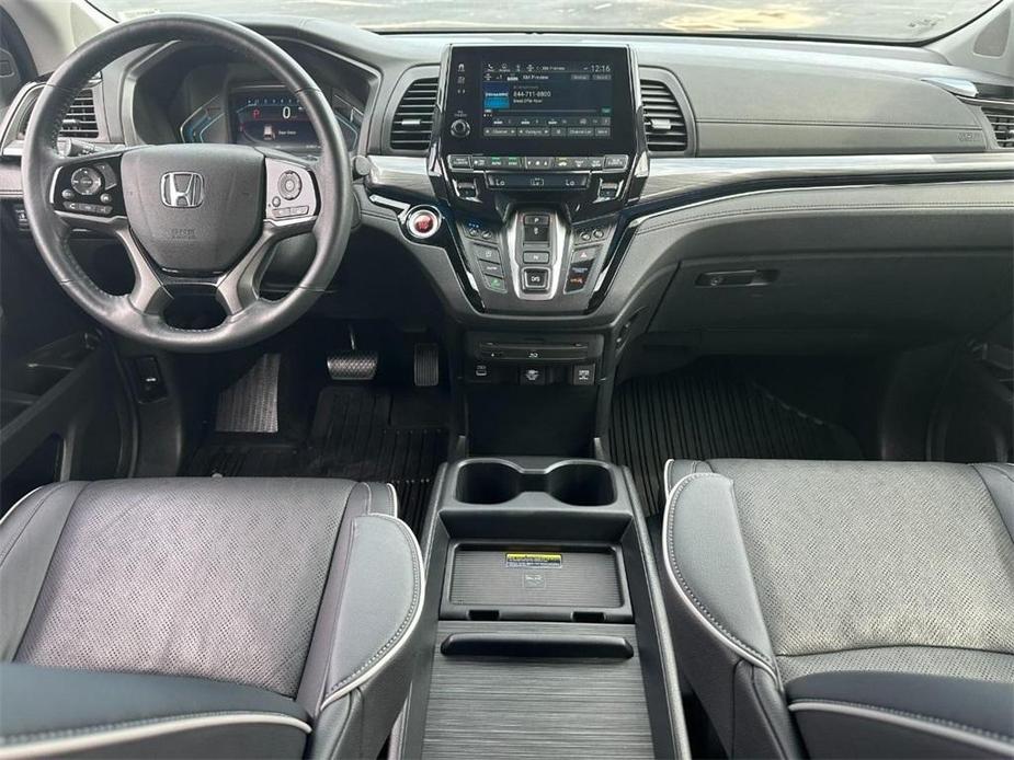 used 2023 Honda Odyssey car, priced at $43,408