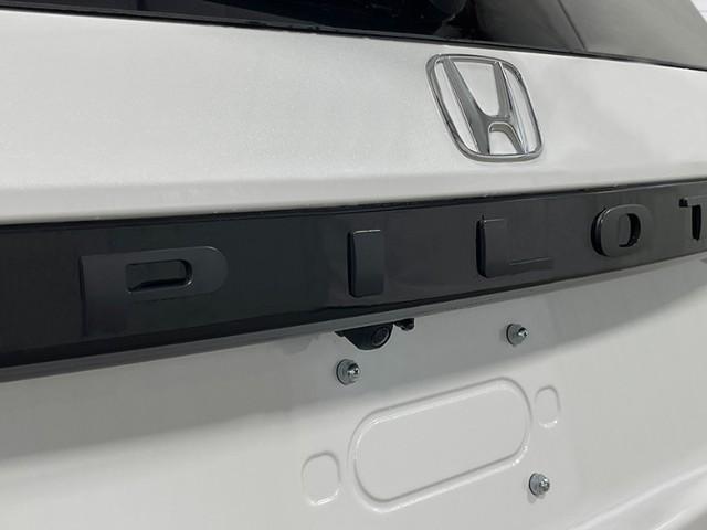new 2025 Honda Pilot car, priced at $47,550