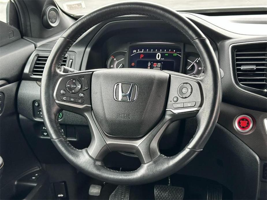 used 2022 Honda Passport car, priced at $31,499