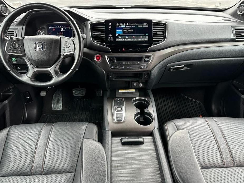 used 2022 Honda Passport car, priced at $31,499