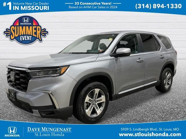 new 2025 Honda Pilot car, priced at $47,095