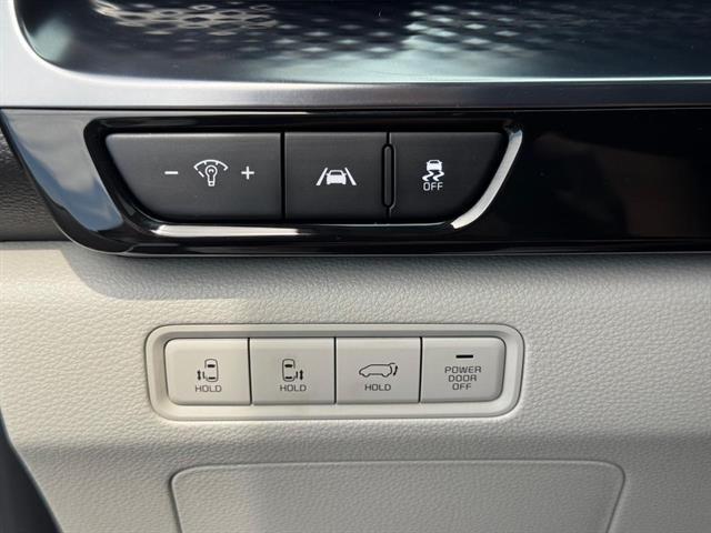 used 2022 Kia Carnival car, priced at $31,203