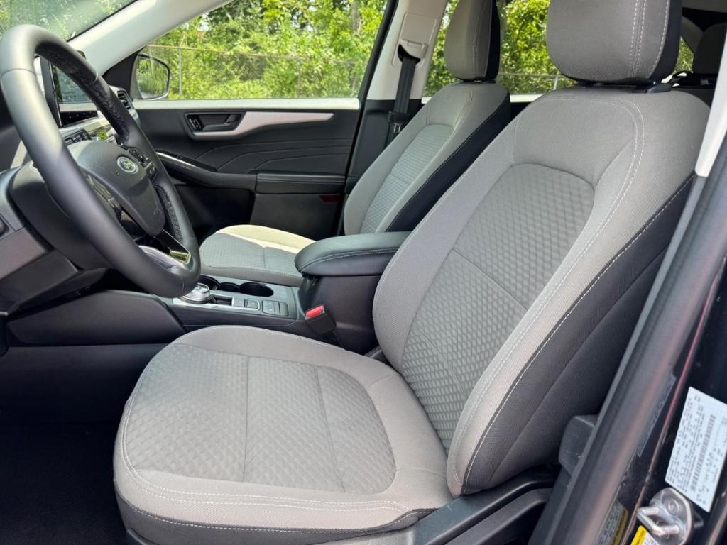 used 2022 Ford Escape car, priced at $21,601