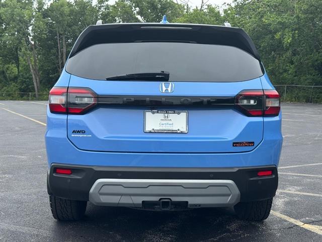 used 2025 Honda Pilot car, priced at $49,999
