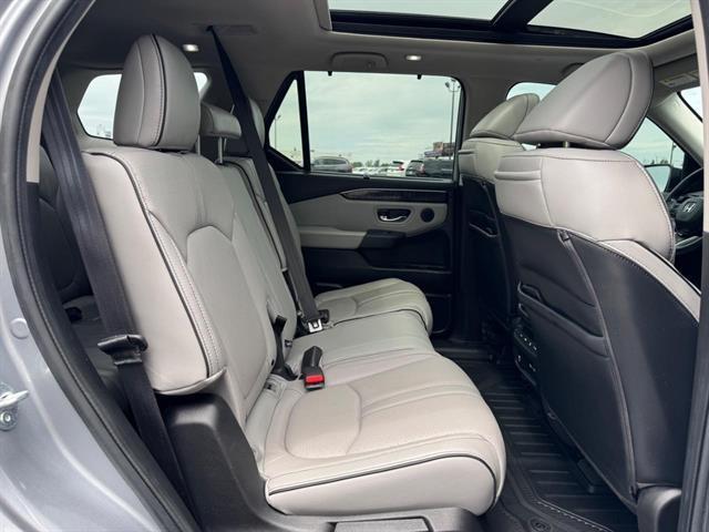 used 2023 Honda Pilot car, priced at $47,740