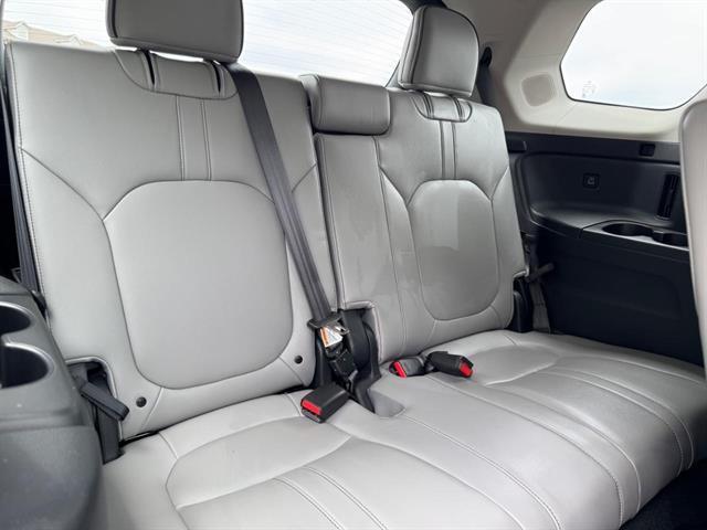 used 2023 Honda Pilot car, priced at $47,740