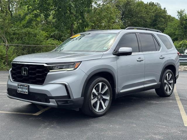used 2023 Honda Pilot car, priced at $47,740