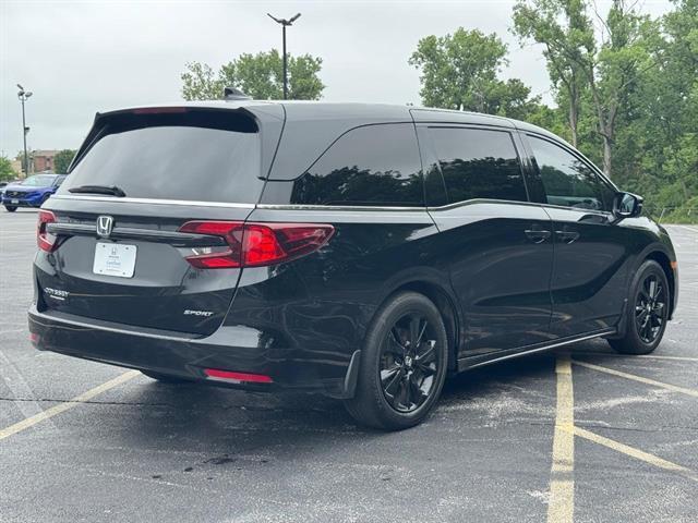 used 2024 Honda Odyssey car, priced at $41,999