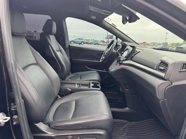 used 2024 Honda Odyssey car, priced at $41,999