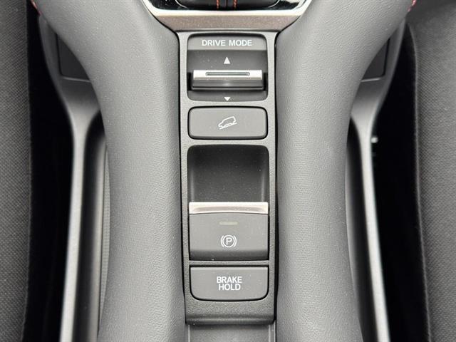 used 2025 Honda HR-V car, priced at $31,499