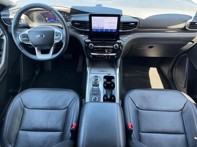 used 2022 Ford Explorer car, priced at $31,213