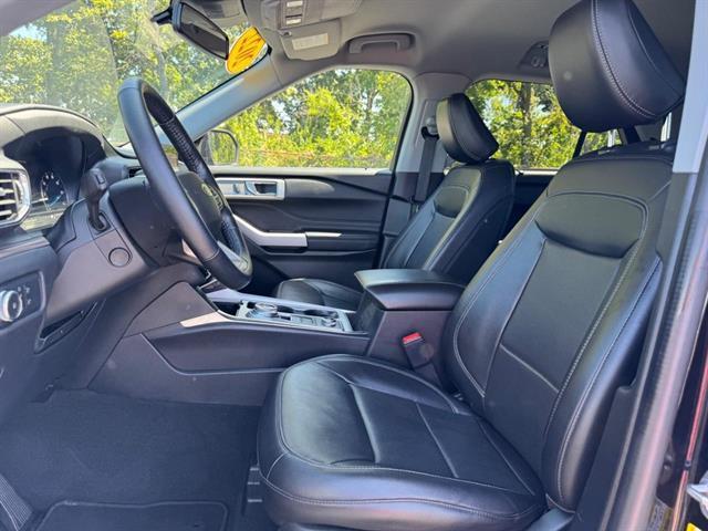 used 2022 Ford Explorer car, priced at $31,760