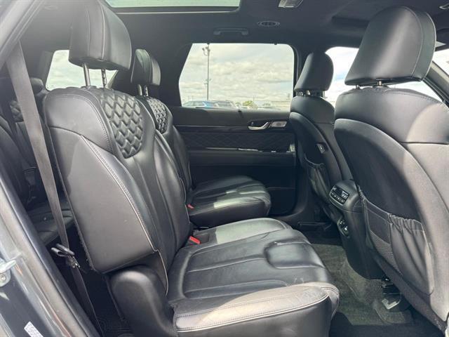 used 2021 Hyundai Palisade car, priced at $27,878