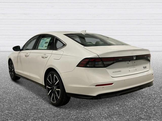 new 2025 Honda Accord Hybrid car