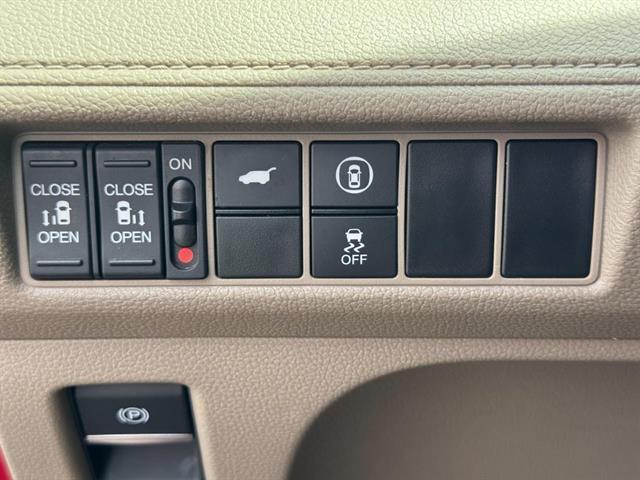 used 2022 Honda Odyssey car, priced at $32,999