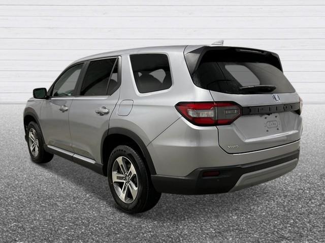 new 2025 Honda Pilot car, priced at $47,095