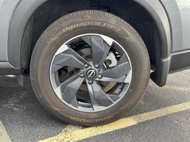 used 2024 Nissan Rogue car, priced at $24,985