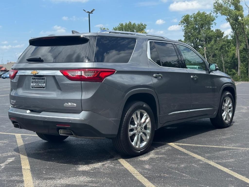 used 2021 Chevrolet Traverse car, priced at $28,461
