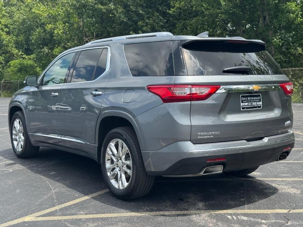 used 2021 Chevrolet Traverse car, priced at $28,461