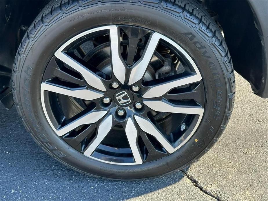 used 2020 Honda Pilot car, priced at $24,324