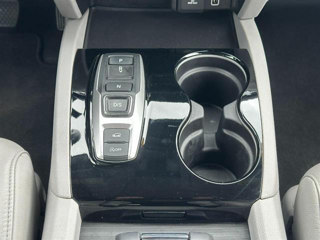 used 2020 Honda Pilot car, priced at $30,999