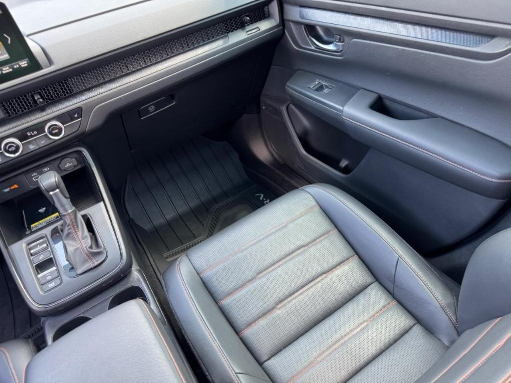 used 2024 Honda CR-V Hybrid car, priced at $36,499