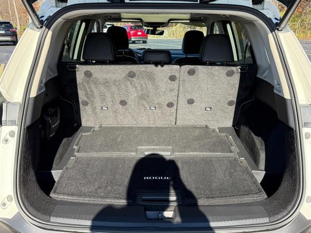 used 2023 Nissan Rogue car, priced at $25,426