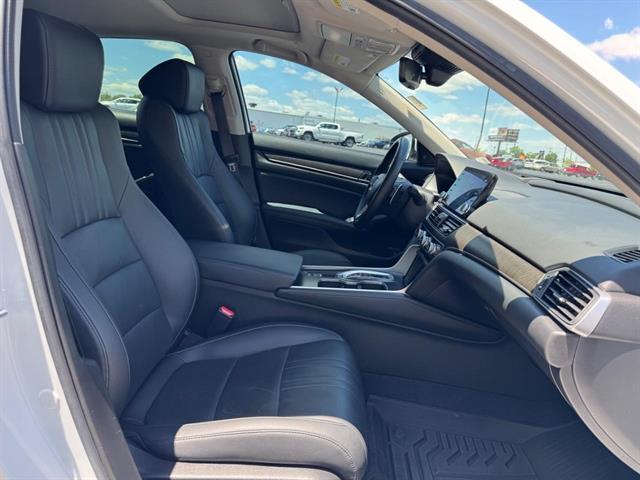 used 2022 Honda Accord car, priced at $33,086