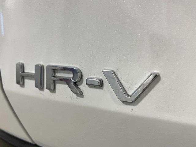 new 2025 Honda HR-V car, priced at $28,705