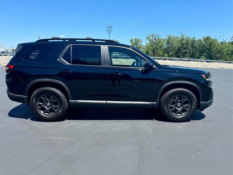 used 2023 Honda Pilot car, priced at $45,499