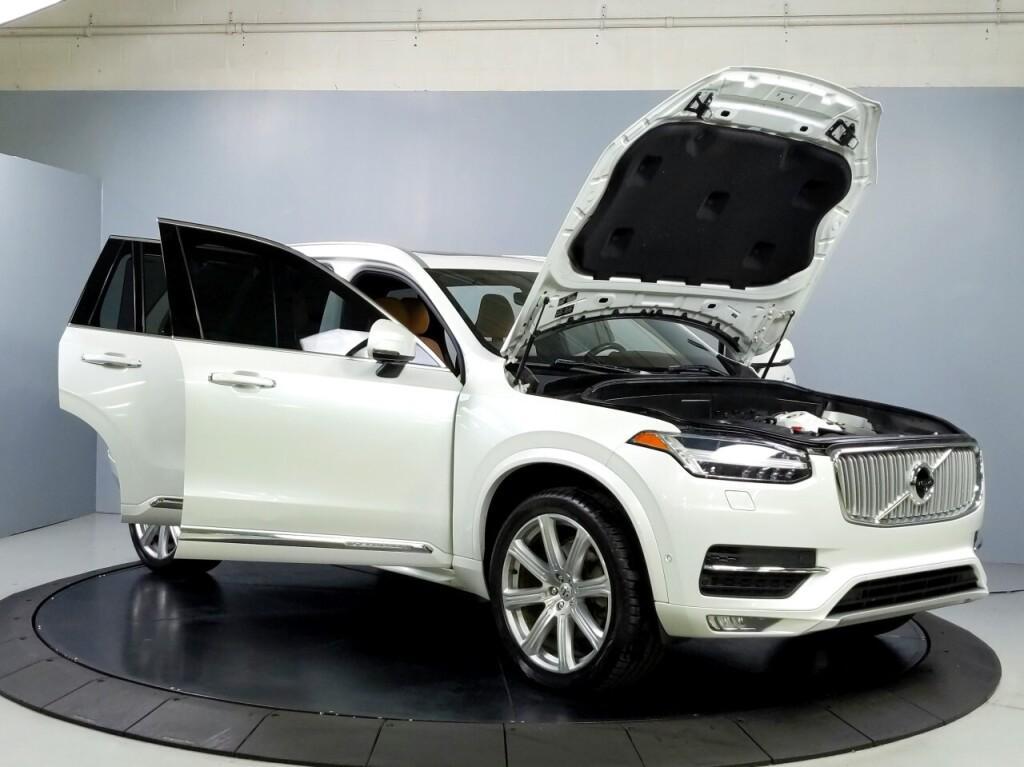 used 2018 Volvo XC90 car, priced at $21,995