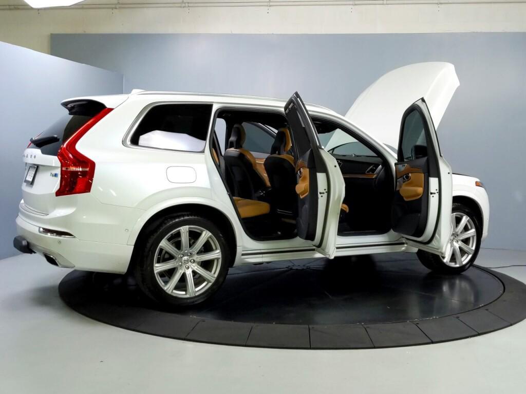 used 2018 Volvo XC90 car, priced at $21,995