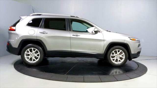 used 2016 Jeep Cherokee car, priced at $12,777