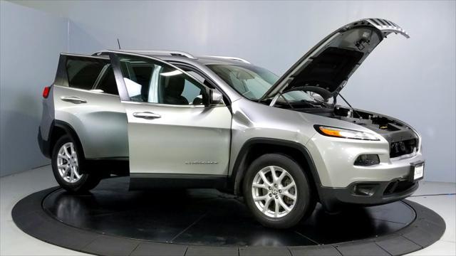 used 2016 Jeep Cherokee car, priced at $12,777