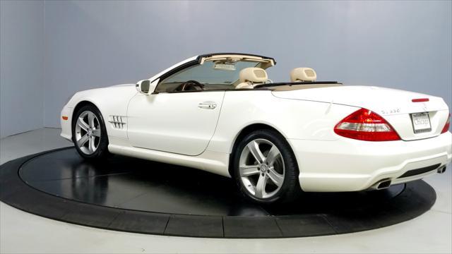 used 2009 Mercedes-Benz SL-Class car, priced at $29,777