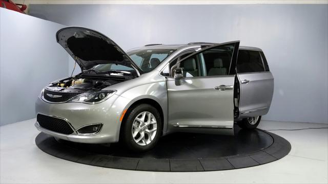 used 2020 Chrysler Pacifica car, priced at $28,995