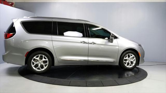 used 2020 Chrysler Pacifica car, priced at $28,995