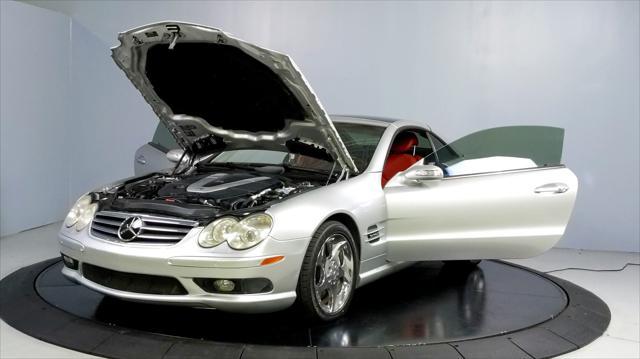 used 2004 Mercedes-Benz SL-Class car, priced at $25,995